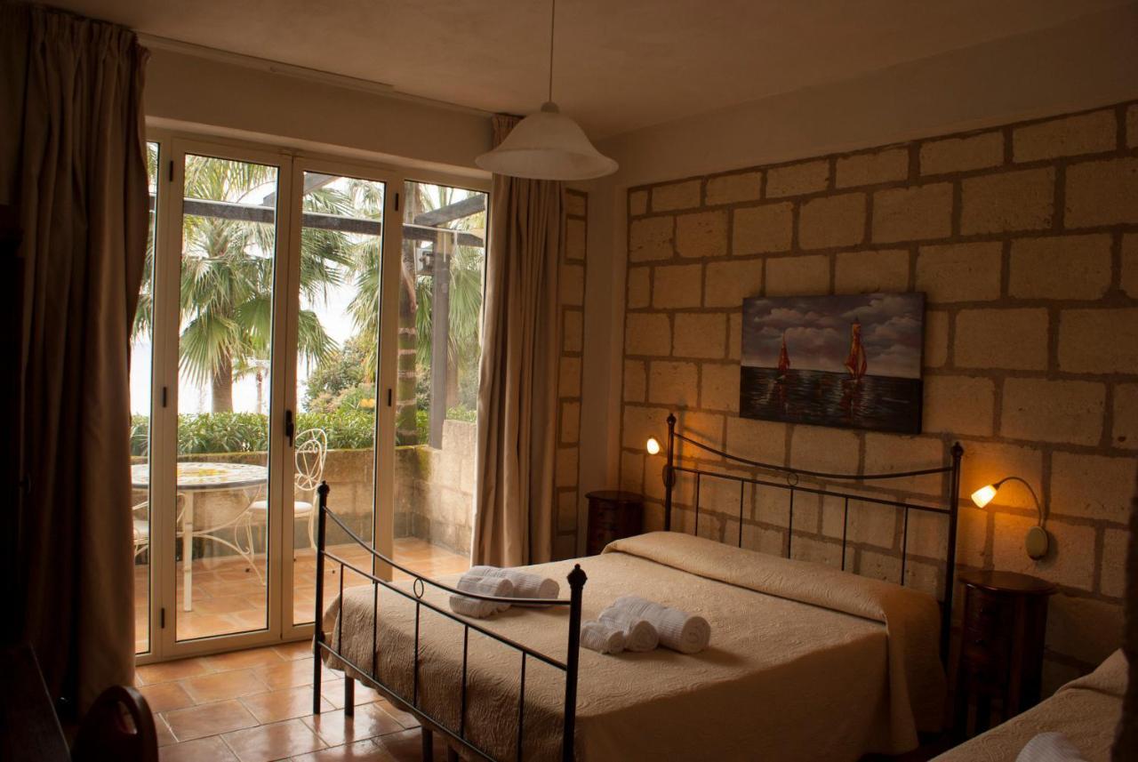 Caposperone Hotel